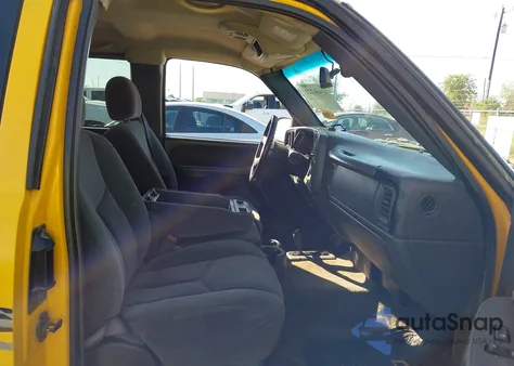 2003 Chevrolet Silverado 1500 Ls из США, поврежденный, VIN 1GCEK19V03Z312078